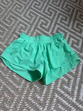 Green lululemon Hotty hot shorts